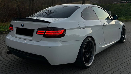 ZDERZAKI PRZÓD TYŁ PROGI BODY KIT KOLOR do BMW E92 E93 COUPE CABRIO M-PAKIET 06-10 DYF 2L pod kod lakieru