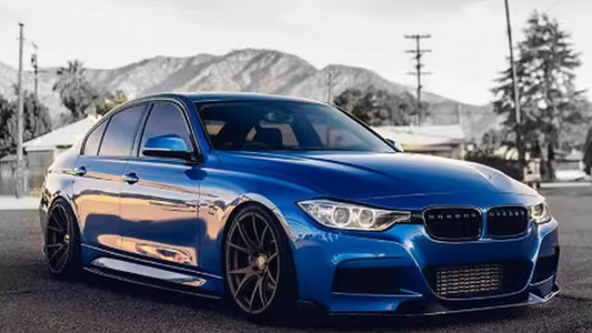 DOKŁADKI PROGÓW LISTWY PROGOWE CARBON BOCZNE BMW 3 F30 F31 SPOILER