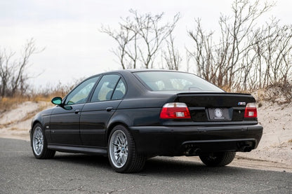 SPOILER BMW 5 E39 LOTKA MODEL M5 1995-2003 dokładka klapy wzór Mperformance