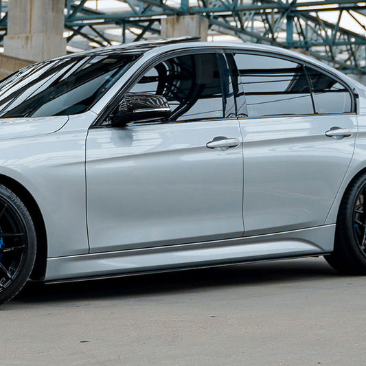DOKŁADKI PROGÓW LISTWY PROGOWE BOCZNE do BMW 3 F30 F31 czarny połysk SPOILER