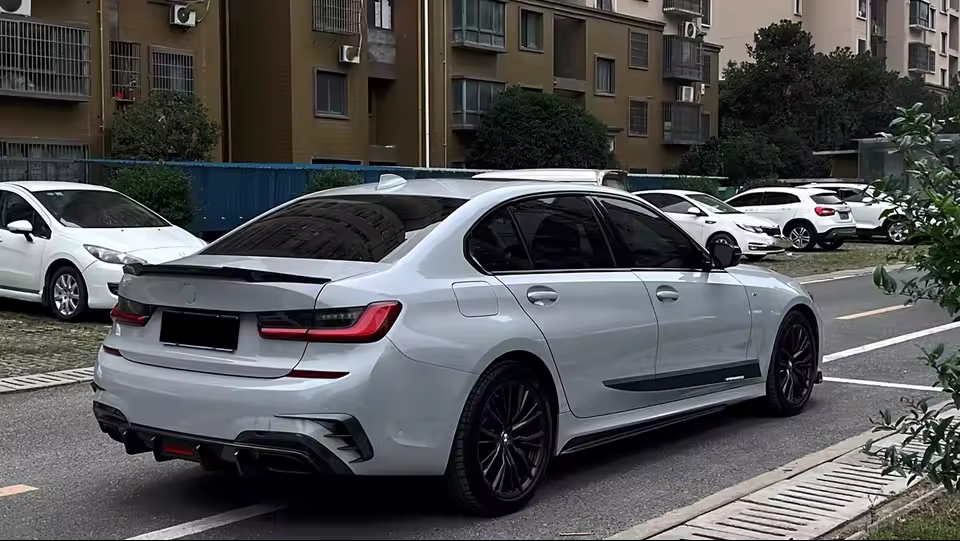 DOKŁADKI tylne wloty powietrza BMW 3 G20 G21 czarny połysk SPOILER 2 preLci