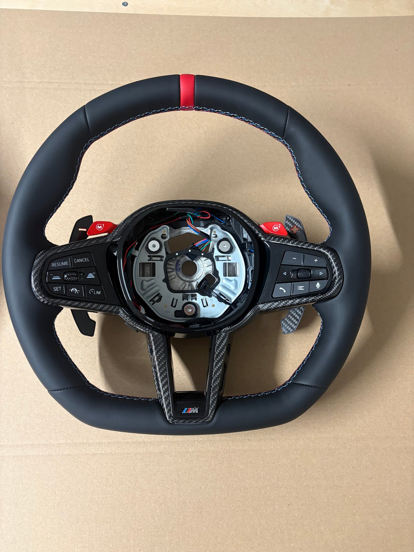 Sportowa kierownica M‑Pakiet do BMW seria G G20 G21 G22 G23 G80 G81 G82 G83 G01 G15 G02 G87 G42M2 M3 M4 ACC , TJA , 5AU