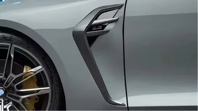 dokładki błotnika do BMW G80 G81 M3 CARBON włókno węglowe poszerzenia CM