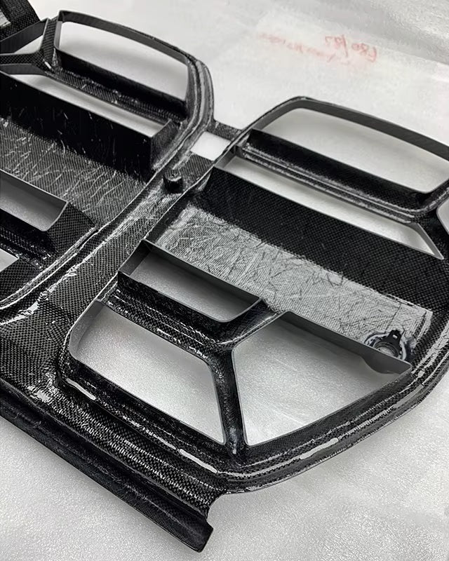 Nerki grill CARBON do BMW M3 M4 G80 G81 G82 G83 CSL bez ACC