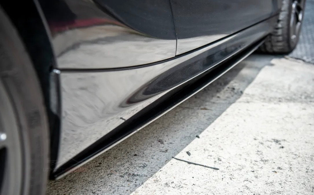 Dokładki Progów do BMW F20 2015-2018 MPakiet Czarny połysk Listwy progowe na progi