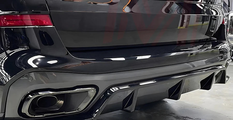 Dyfuzor do BMW X5 G05 PreLci MPAKIET DOKŁADKA TYLNEGO ZDERZAKA 2018-2023