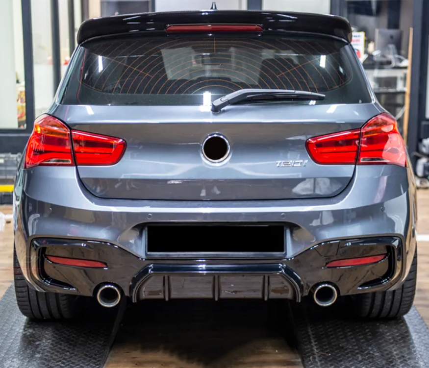 DYFUZOR SPOILER BMW F20 F21 CZARNY POŁYSK 2 wydechy 2015-2019 M135 M140