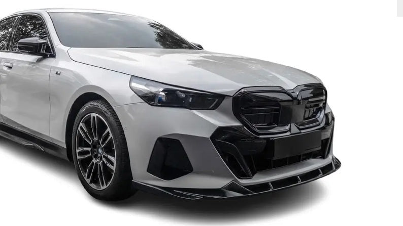 DOKŁADKA Splitter jednoczęściowa PRZÓD BMW 5 G60 G61 G68 2023+ spoiler przedni pełna