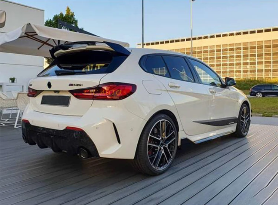 DYFUZOR SPOILER BMW 1 F40 2019-2024 CZARNY POŁYSK dokładka zderzaka v2