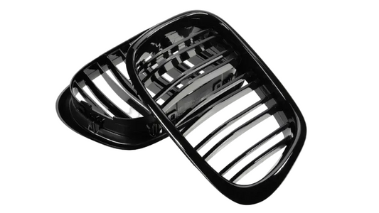 NERKI GRILL BMW E39 1995-2004 CZARNY POŁYSK M5 LOOK atrapa chłodnicy